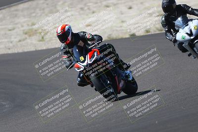 media/Sep-21-2025-TrackDaz (Sun) [[277c75b276]]/C Group/1140pm (Turn 3)/